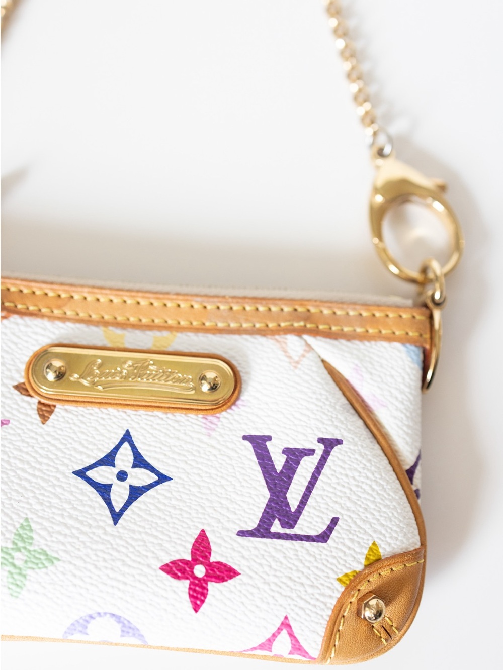 Louis Vuitton Multicolor vintage Murakami Monogram White Mini Pochette - Picture 6 of 12